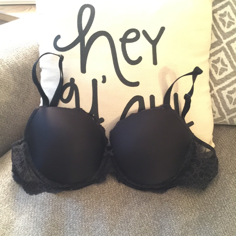 Victoria’s Secret Dream Angels Bra 34DD